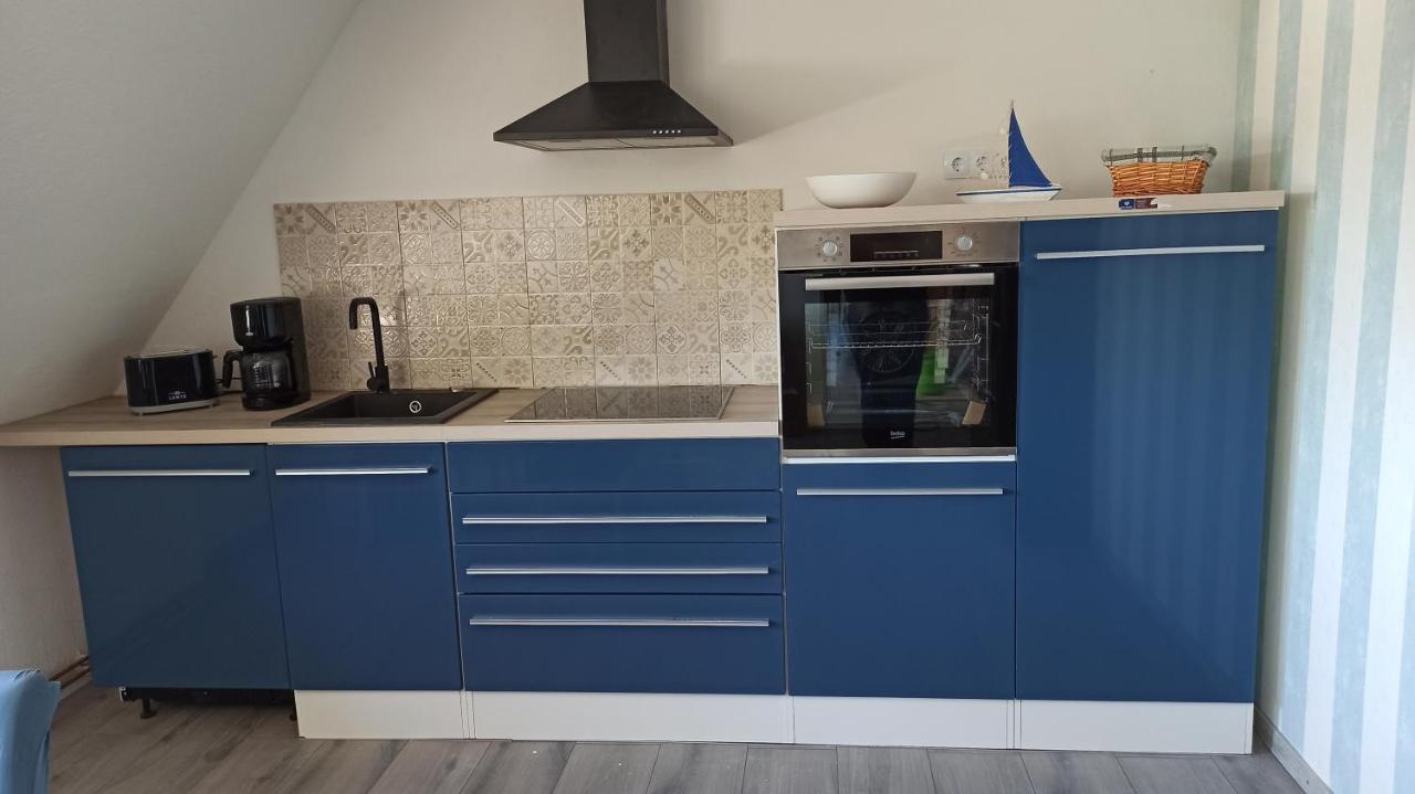 Große Strandkrabbe - Im Reetdachhaus Apartment