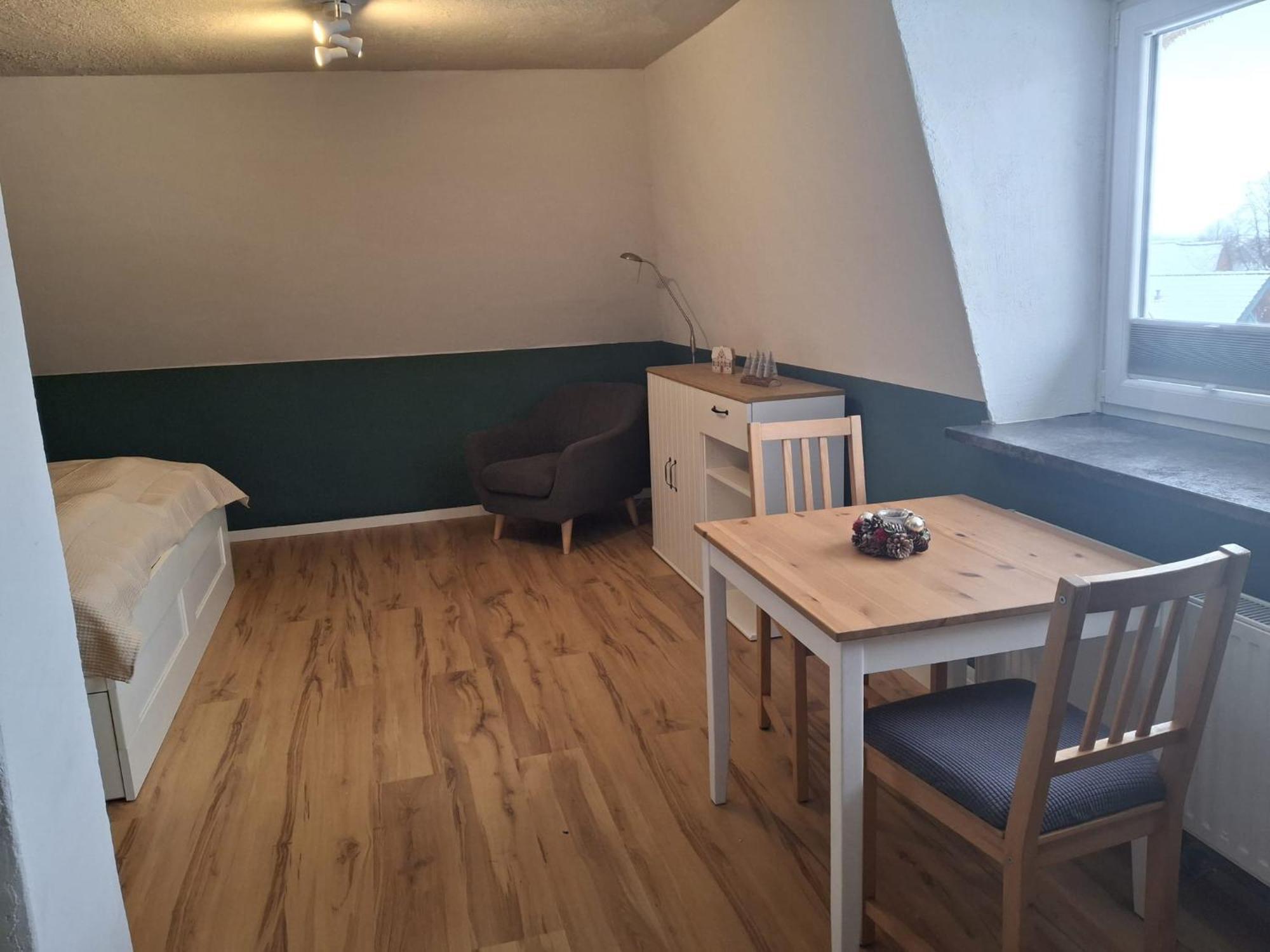 Große Strandkrabbe - Im Reetdachhaus * Oldersbek